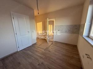 Casa individuala cu 4 camere in Mosnita Noua zona Castel comision 0% - imagine 9