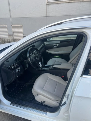 Vind Mercedes E 220 CDI Manual - imagine 3