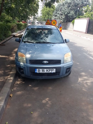 Ford Fusion 1.4 tdi, doar 69000 km - imagine 2