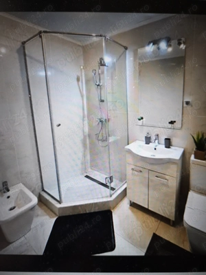 Ofer Hotelier ap 2 cam dec,LUX  zona centrala Brasov de la 210 lei zi functie nr pers - imagine 3