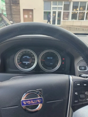 Volvo XC60  - imagine 3