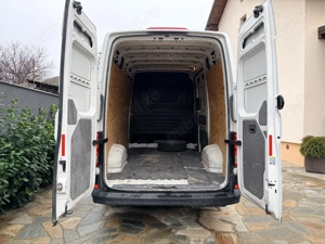 VW Crafter 2020 2.0 TDI unic proprietar 130000 km - imagine 3