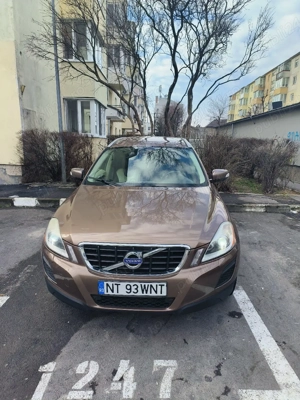 Volvo XC60  - imagine 6