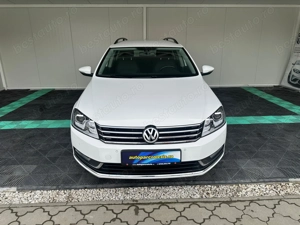Volkswagen Passat SW 2.0 Diesel 140 CP An 2014 - imagine 2