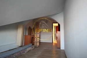 Vila impunatoare cu iesire la lac, Peris  - imagine 14