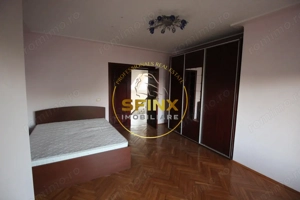 Vila impunatoare cu iesire la lac, Peris  - imagine 9