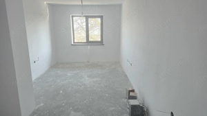 Vand apartament cu 3 camere in Deva, in Vila cu 3 ap, etaj 2, zona Cetatii Deva + 230 mp teren - imagine 4