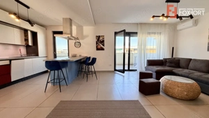 Apartament de inchiriat cu 3 camere, 98 mp utili - Dumbravita - imagine 4