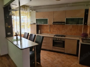 Apartament 4 camere - imagine 2