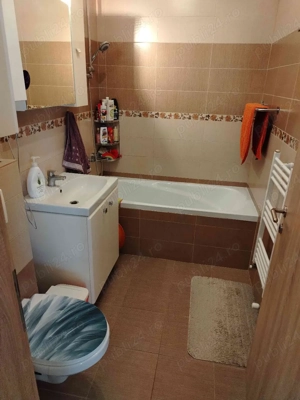 Proprietar vînd ap 3 cam decomandat bloc nou 2017 cu terasă acoperită de18m2 ap 60 m2 utili în zona  - imagine 4