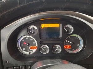 DAF XF cu cisternă - imagine 2