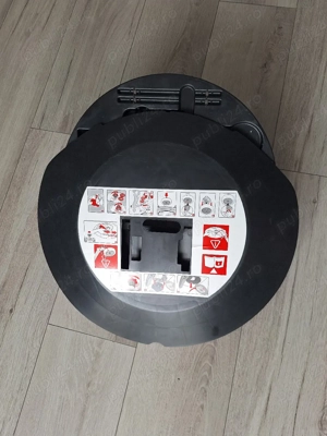 Suport trusă portbagaj Renault Clio – original (fără cric și cheie roți)