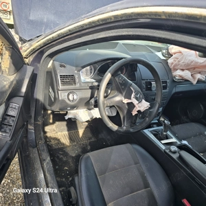 Dezmembrez Mercedes-Benz w 204 C 220 CDI euro 5 - imagine 2