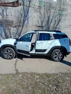 Vand Dacia Duster 2018 - imagine 2