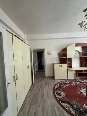 Apartament 2 camere, 51 mp, zona Facultatii de Litere - imagine 2