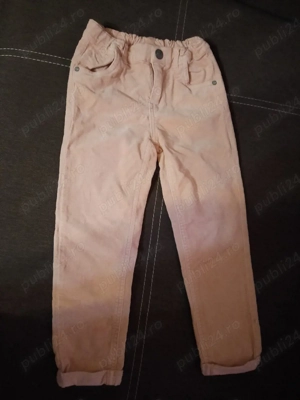 vind lucruri fetița