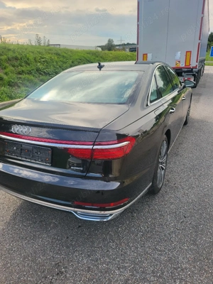Vand Audi A8 - imagine 6
