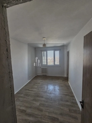 Apartament 3 camere Sos Alexandriei - imagine 4