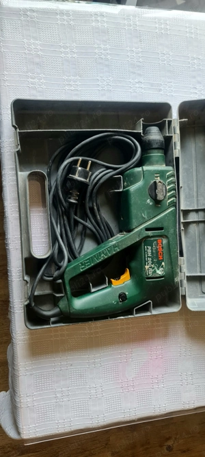 Rotopercutor BOSCH  PBH 200 RE