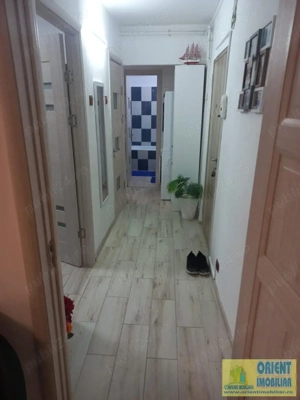 Km 5, decomandat, 2 camere, etaj 3, mobilat, gaze, vanzari Constanta - imagine 3