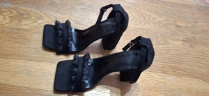 vând sandalele damă 35 - imagine 2