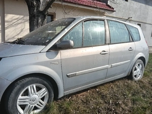 se vinde renault 300 euro pt piese - imagine 4