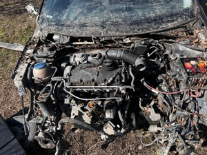 Dezmembrez Volkswagen Jetta 1.9TDI (2buc) - Vand pe Piese - - imagine 4