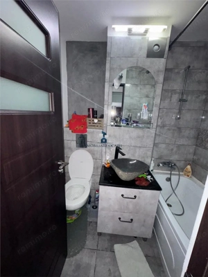 Apartament 4 camere Semidecomandat Berceni - imagine 4
