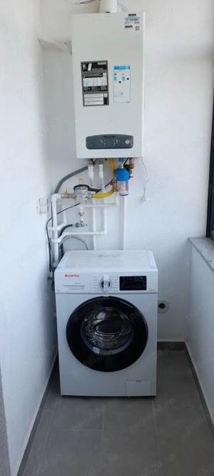Apartament de vânzare 2 camere mari decomandat 