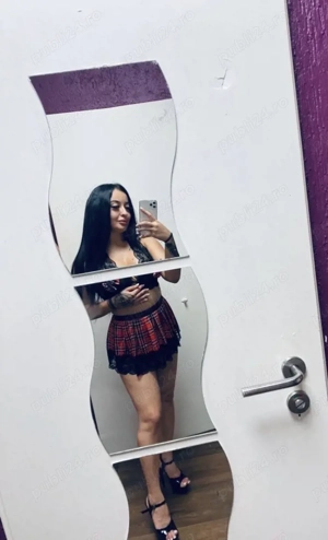 Mona Noua La Tine În Oras 