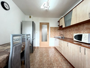 Închiriez apartament 2 camere, Micălaca, et.1, centrală proprie - imagine 2