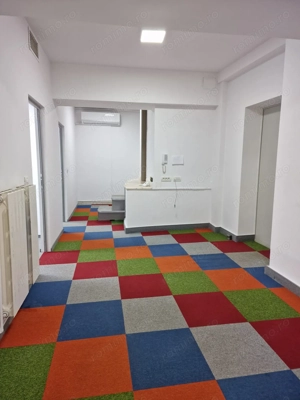 Zona Universitate Batistei mezanin 79 mp plus balcon 17 mp  pt birouri