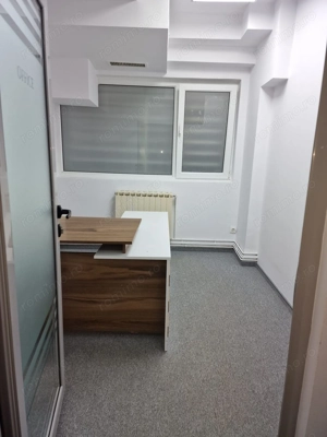 Zona Universitate Batistei mezanin 79 mp plus balcon 17 mp  pt birouri - imagine 4