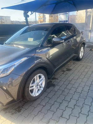 Vand Toyota CHR din 2020 motor de 2 L  - imagine 2