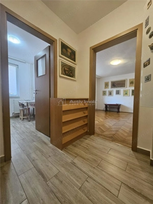 Vanzare Apartament 3 camere - Teiul Doamnei  Bucur Obor - Aleea Otesani - imagine 3