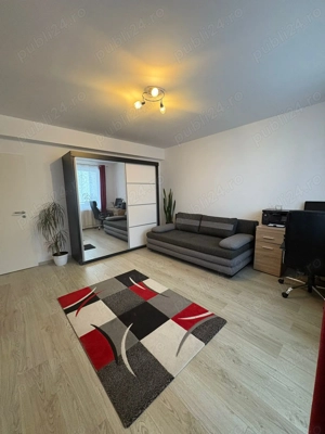 Garsonieră spațioasă zona Coresi - Bloc nou, Parcare, Complet - imagine 2