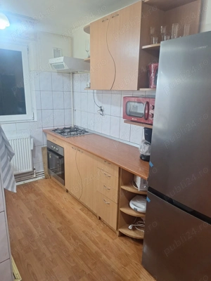 Închiriez apartament cu 3 camere  - imagine 5