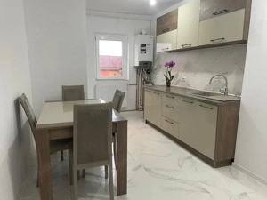 Apartament 3 camere, 69 mp, zona Progresul
