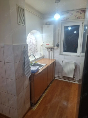 Închiriez apartament cu 3 camere  - imagine 3