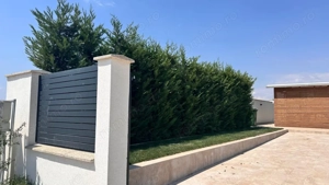 Casă cu piscină, 320 mp, teren 1.120 mp,  aproape Mall Electroputere - imagine 3