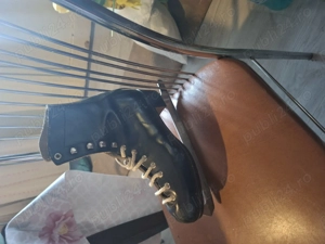 Ghete patine de gheata nr   37  