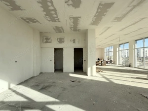 Spatiu comercial la artera, situat in Mosnita Noua | Comision 0%  - imagine 6