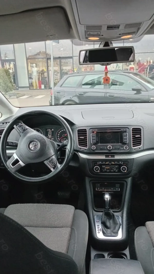   volkswagen sharan 2.0 tdi 7 locuri  an 2012  --motor 2.0 tdi  --euro 5 (dpf activ)  - imagine 8