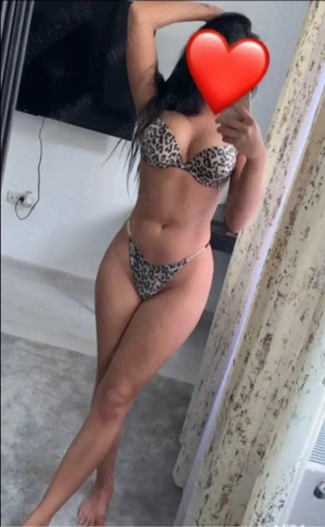 Pozele reale te aștept la mine sau al tine aylin