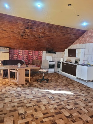 Apartament 3 camere Anda, 80 mp