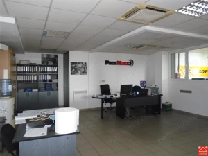 Hala in apropiere de aeroport si autostrada - imagine 3