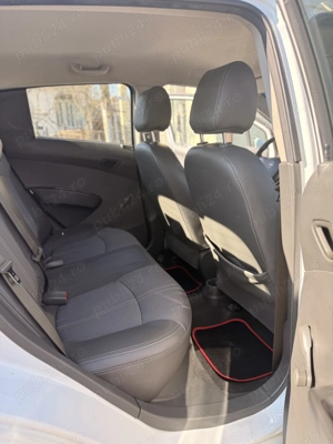 Chevrolet Spark 1.0 Benzină - 2013
