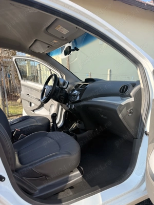 Chevrolet Spark 1.0 Benzină - 2013 - imagine 3