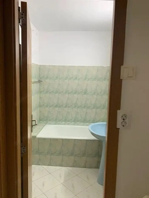 REPUBLICII-Brezeanu- 2cam, cf1, dec, 3/4, G,F,T - 79000 euro - imagine 5