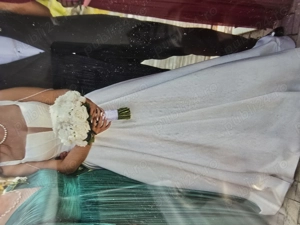 Vand rochie mireasa superba 